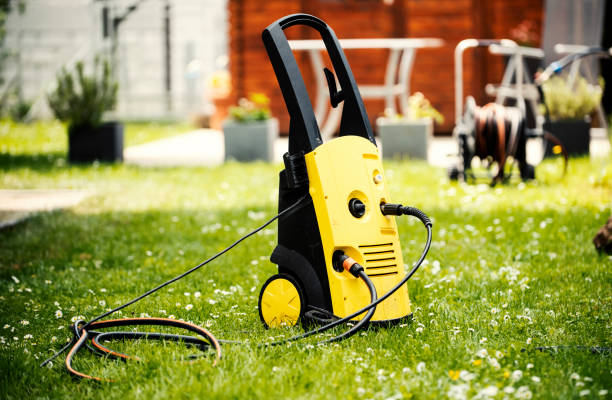 Best Pool Deck Cleaning  in Trainer, PA